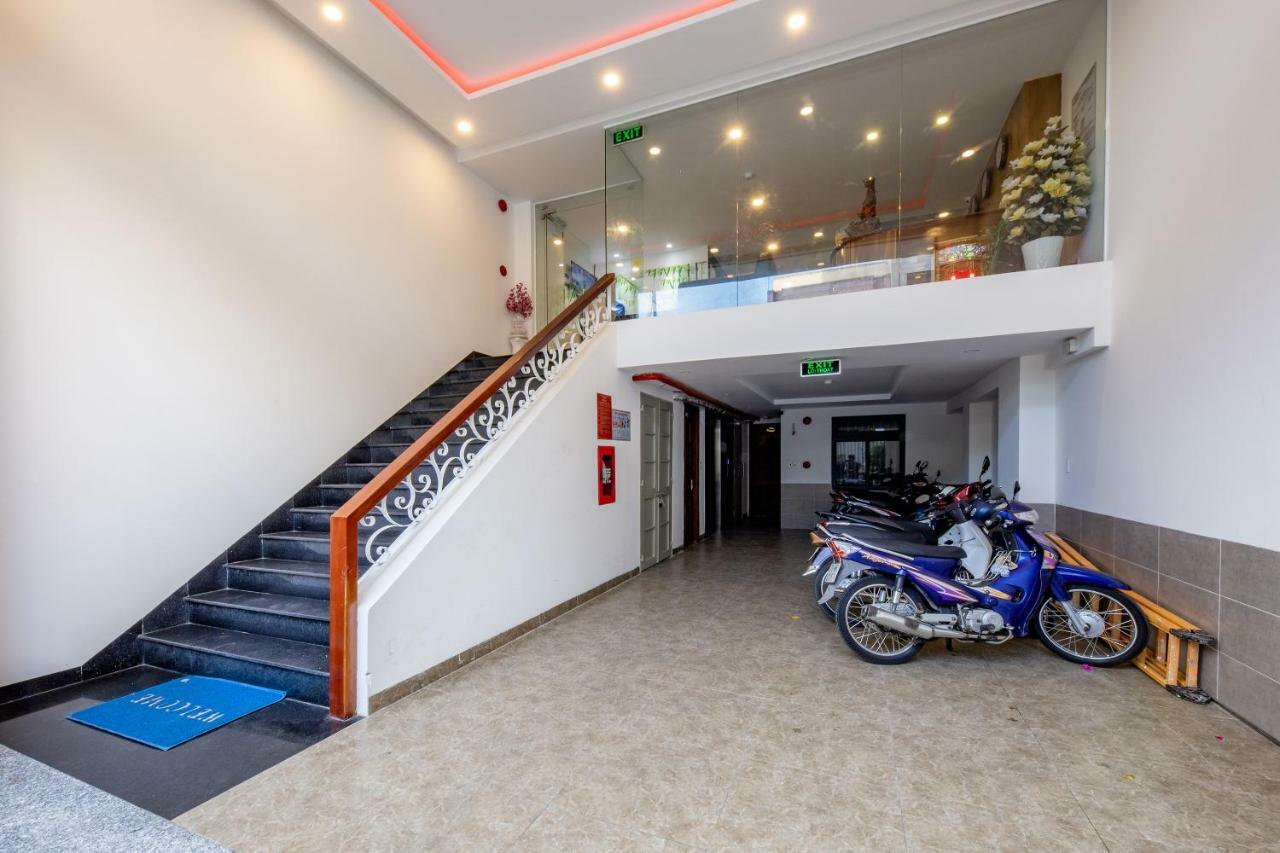 Oyo 227 Trang Anh Hotel Nha Trang Esterno foto